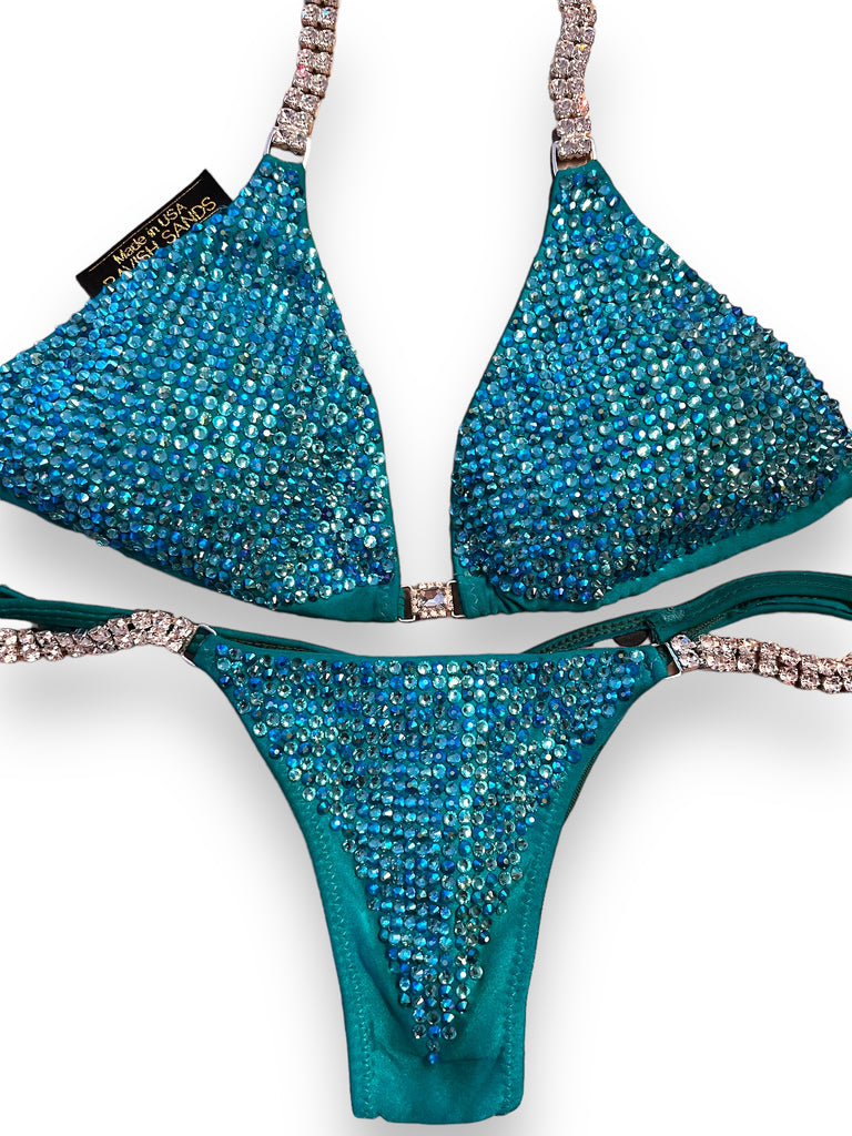 Rental turqouise medium top standard front pro cut butt
