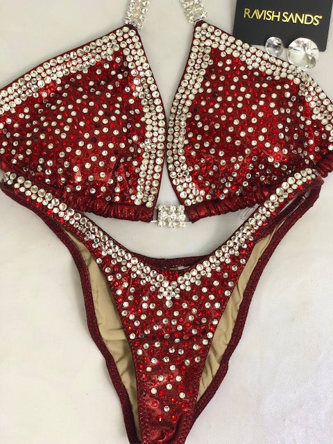 Custom Diamond Figure/Physique $499