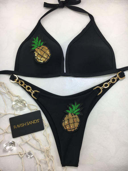 Custom Pineapple Chic Bae, Black Molded Cup w/gold chain accessory