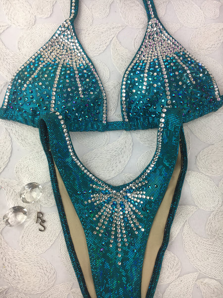 Custom Diamond Solaris Designer Figure/Physique $499