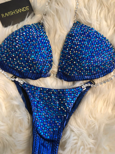 Ready to ship medium cup, micro cheeky